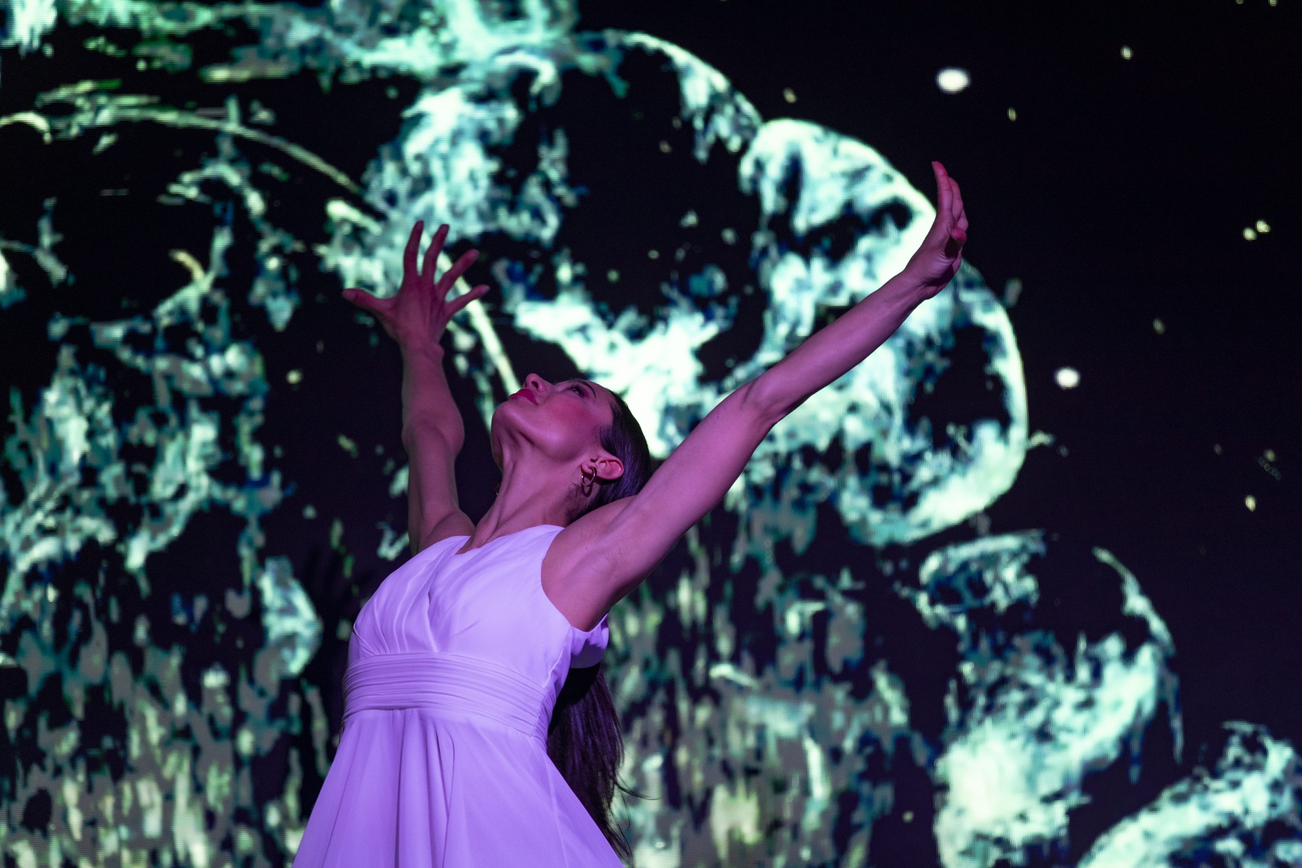 DANCE-MAPPING-REMAX-1