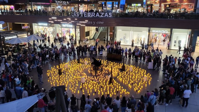 imgi_8_MUSICA-CENTRO-COMERCIAL-768x432