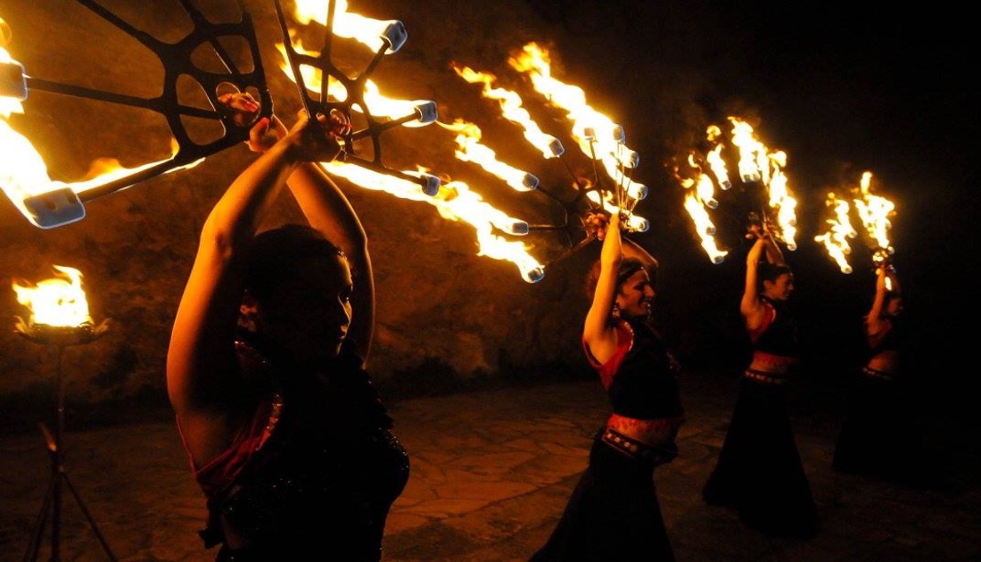 ESPECTACULO-DE-FUEGO-6