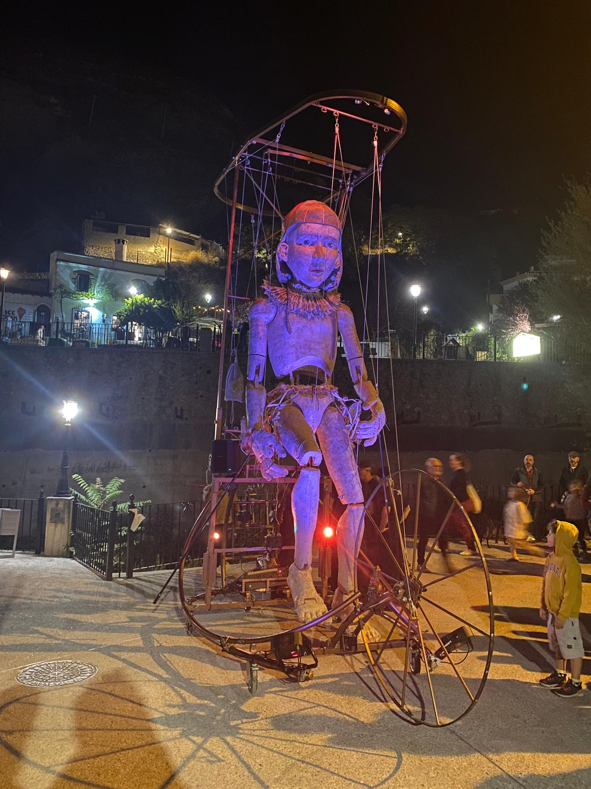 PASACALLES MARIONETA